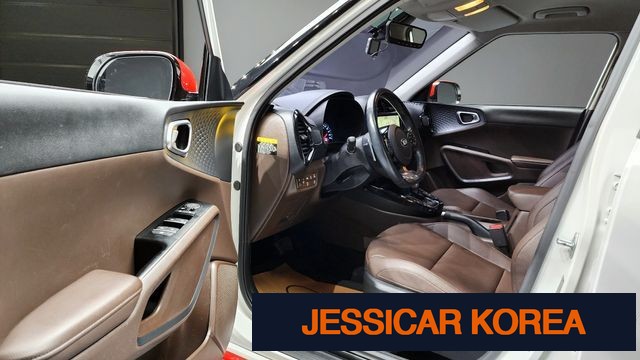 2019 Kia soul booster - Thumbnail 3