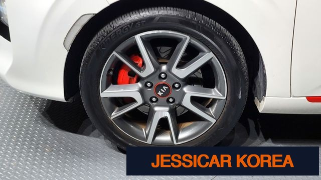 2019 Kia soul booster - Thumbnail 4