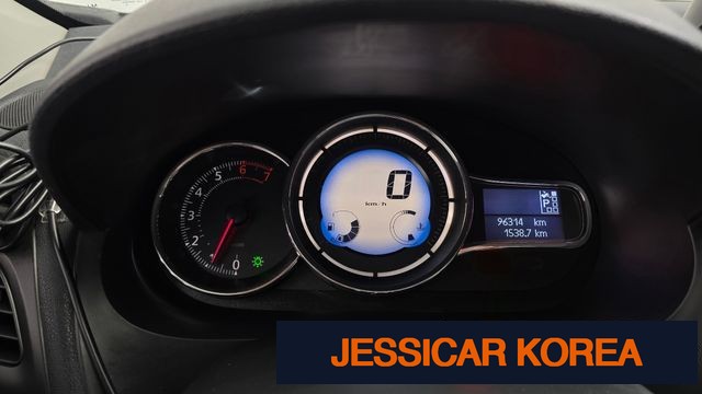 2015 Renault Korea SM3 Neo - Thumbnail 6