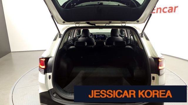 2022 Kia Sportage 5th Gen - Thumbnail 2