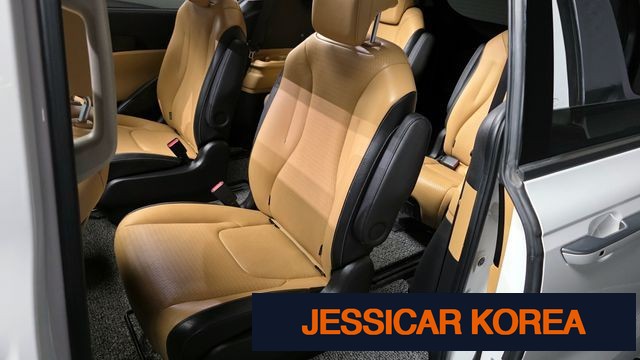 2021 Kia Carnival 4th Gen - Thumbnail 17