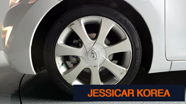 2012 Hyundai Avante MD - Thumbnail 4