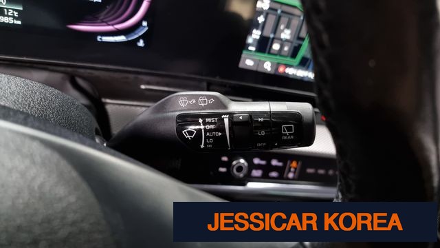 2022 Kia Sportage 5th Gen - Thumbnail 3