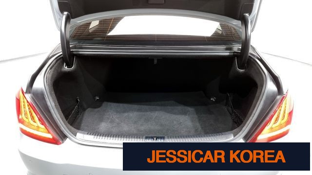 2016 Genesis EQ900 - Thumbnail 8