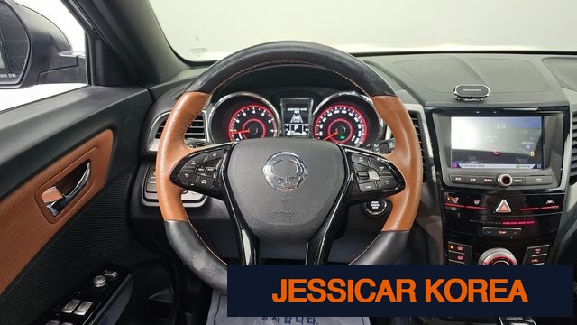 2019 KG Mobility tivoli armor - Thumbnail 5