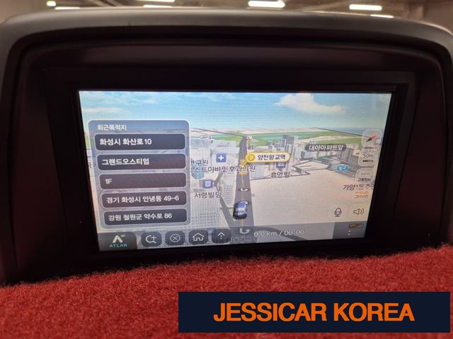 2015 Hyundai Grand Starex - Thumbnail 3