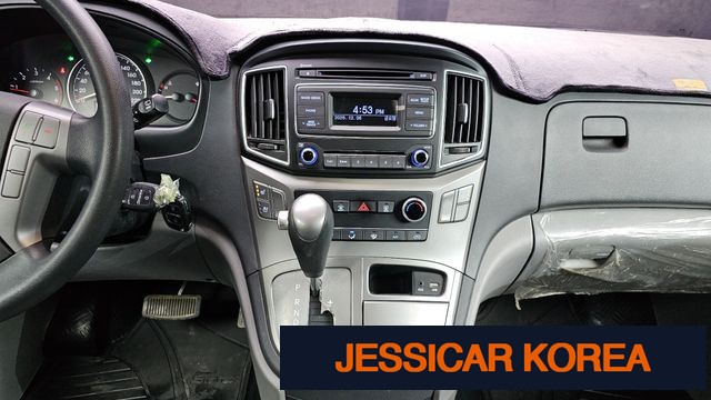 2017 Hyundai Grand Starex - Thumbnail 3