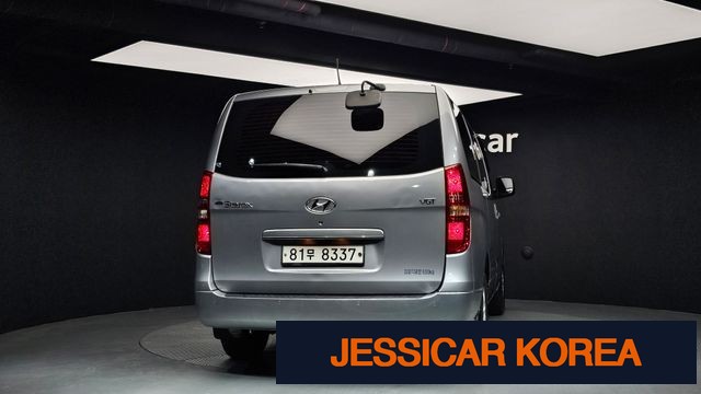 2017 Hyundai Grand Starex - Thumbnail 11