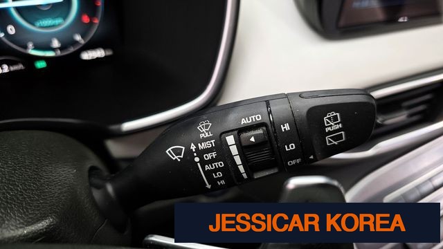 2021 Hyundai The New Santa Fe - Thumbnail 3