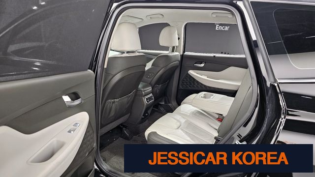 2021 Hyundai The New Santa Fe - Thumbnail 5