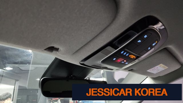 2023 Hyundai The New Santa Fe - Thumbnail 3