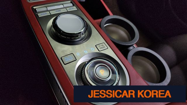 2022 Genesis GV70 - Thumbnail 15