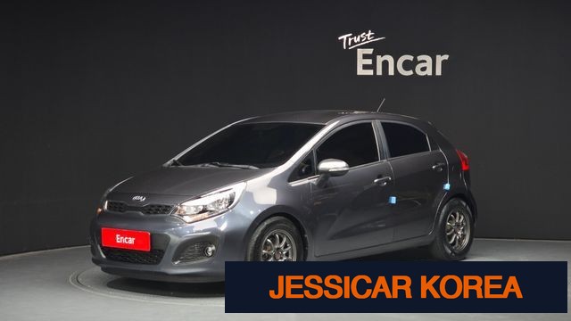 2014 Kia All New Pride - Thumbnail 14