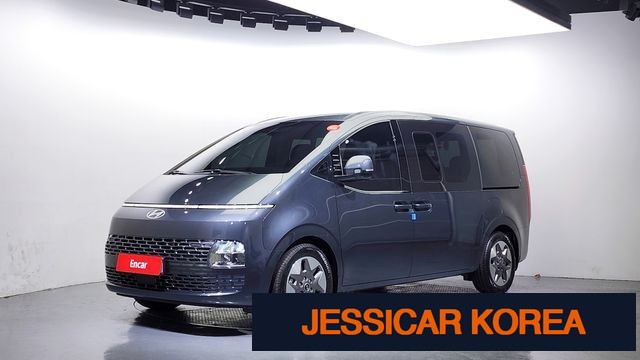2025 Hyundai Staria - Thumbnail 9