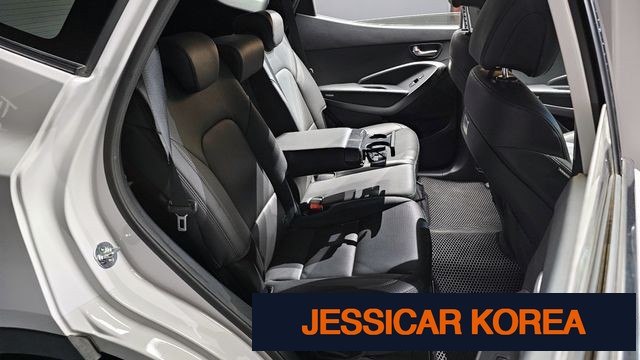 2017 Hyundai Santa Fe The Prime - Thumbnail 4