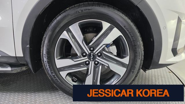 2023 Kia Sorento 4th Gen - Thumbnail 8