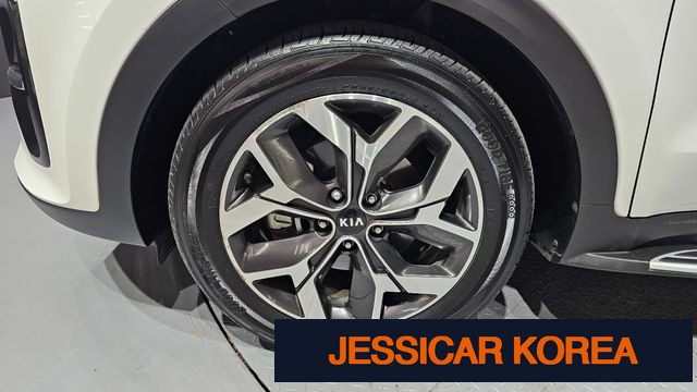 2020 Kia Sportage the bold - Thumbnail 6
