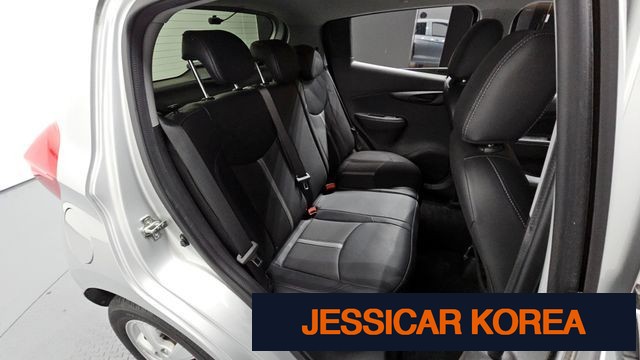 2021 Chevrolet The New Spark - Thumbnail 11