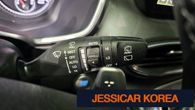 2022 Hyundai The New Santa Fe - Thumbnail 11