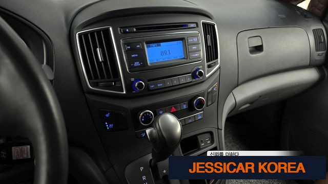 2019 Hyundai The New Grand Starex - Thumbnail 8