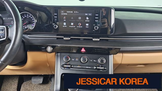 2021 Kia Carnival 4th Gen - Thumbnail 4
