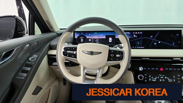 2025 Genesis G80 (RG3) - Thumbnail 3