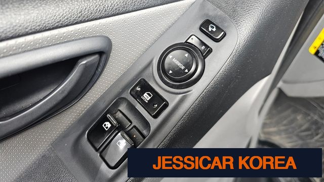 2017 Hyundai Grand Starex - Thumbnail 19