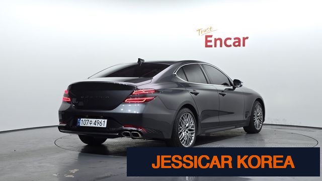 2021 Genesis The New G70 - Thumbnail 7