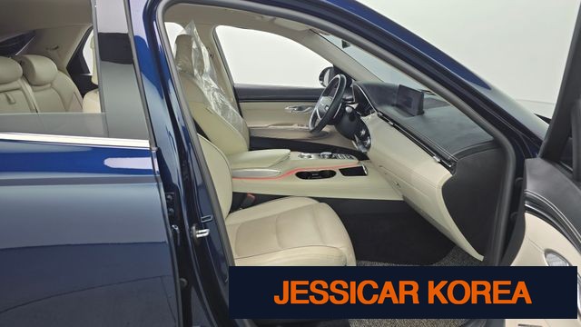 2021 Genesis GV70 - Thumbnail 7