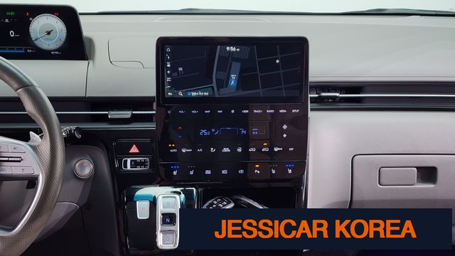 2022 Hyundai Staria - Thumbnail 12