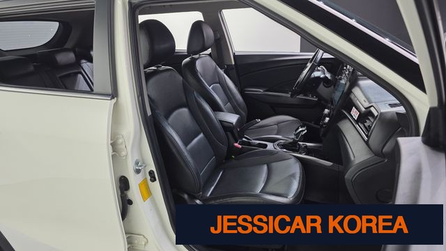 2021 KG Mobility Very New Tivoli - Thumbnail 5