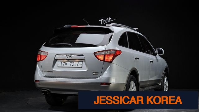 2011 Hyundai Veracruz - Thumbnail 7