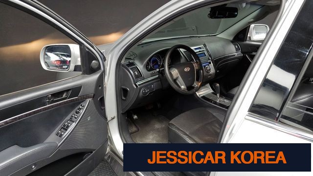 2011 Hyundai Veracruz - Thumbnail 9