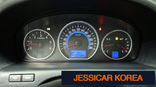 2011 Hyundai Veracruz - Thumbnail 13