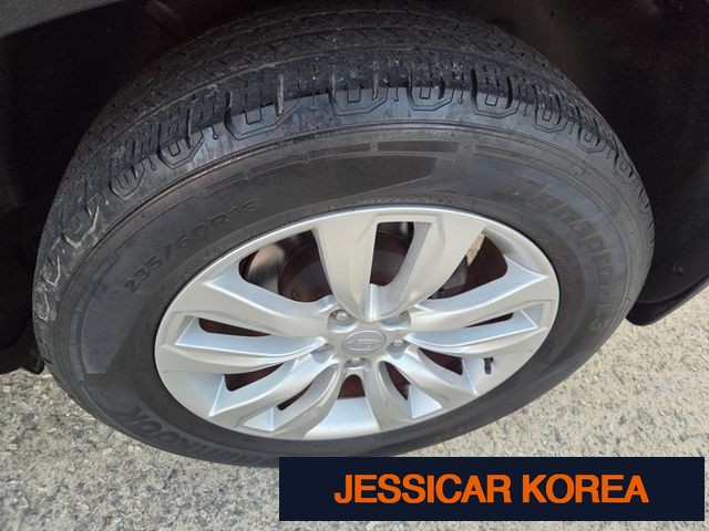 2010 Kia Sorento R - Thumbnail 2
