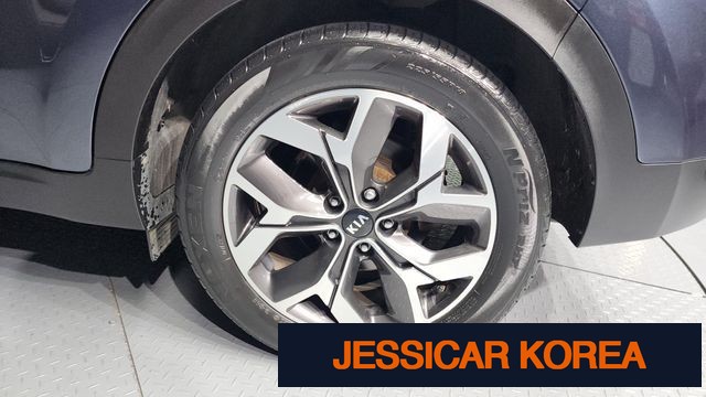 2020 Kia Sportage the bold - Thumbnail 6