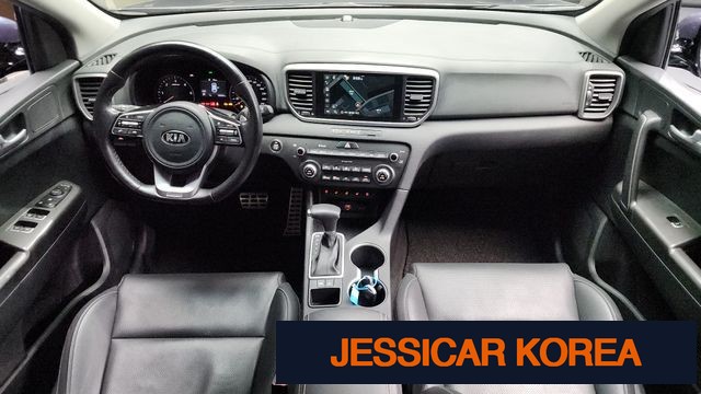 2020 Kia Sportage the bold - Thumbnail 9