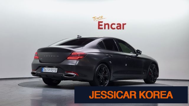 2022 Genesis The New G70 - Thumbnail 10