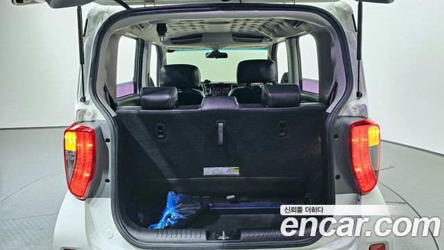 2015 Kia 레이 - Thumbnail 12