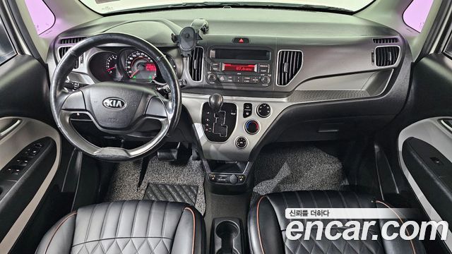 2015 Kia 레이 - Thumbnail 15