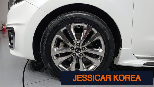 2015 Kia All New Carnival - Thumbnail 18