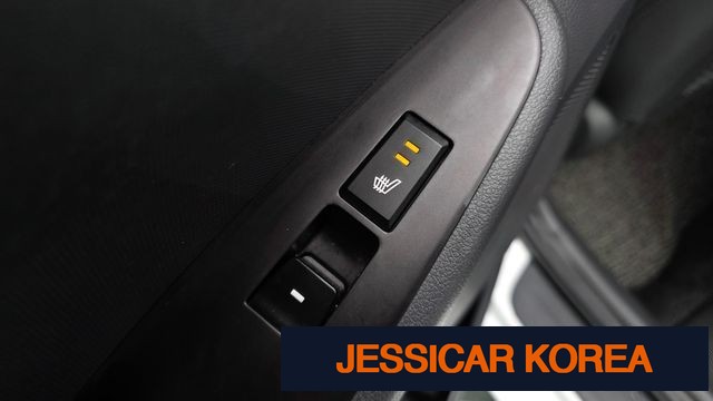 2017 Hyundai Ioniq Hybrid - Thumbnail 18