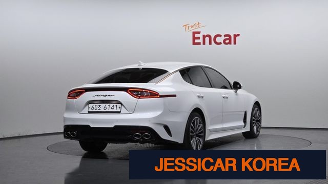 2018 Kia Stinger - Thumbnail 5