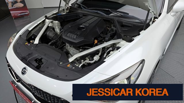 2018 Kia Stinger - Thumbnail 18