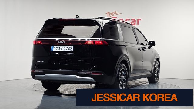 2023 Kia Carnival 4th Gen - Thumbnail 4
