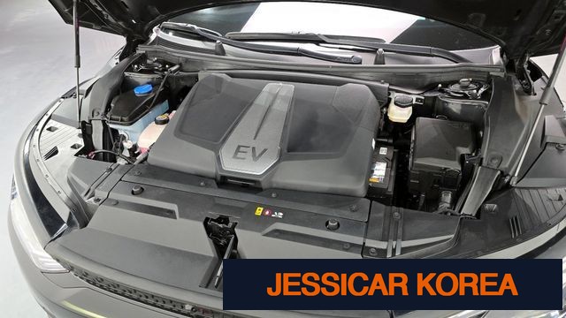 2023 Kia EV6 - Thumbnail 16