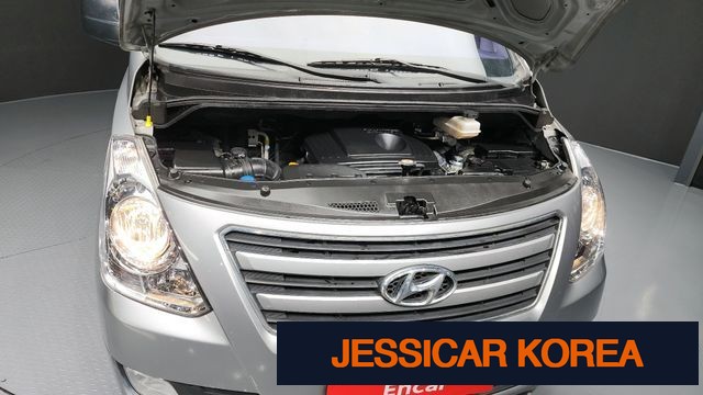 2016 Hyundai Grand Starex - Thumbnail 5