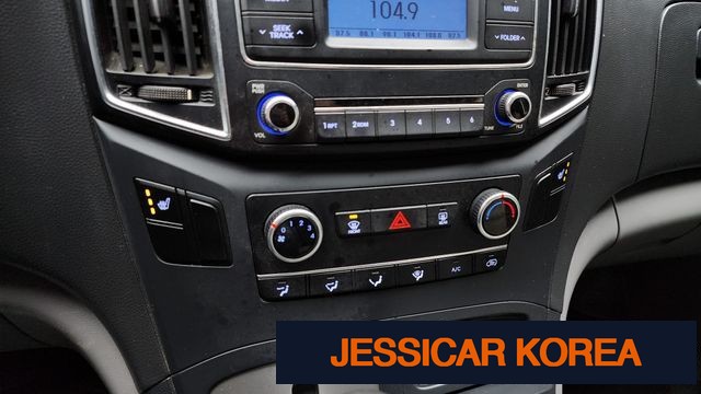 2016 Hyundai Grand Starex - Thumbnail 17