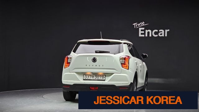 2020 KG Mobility Very New Tivoli - Thumbnail 3
