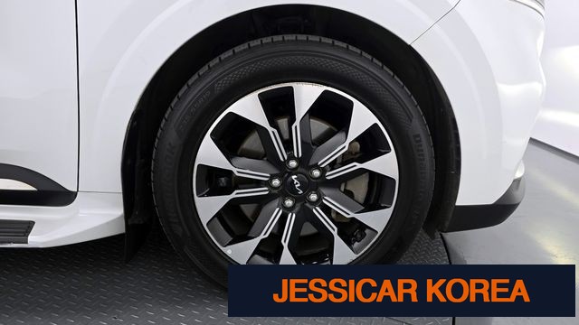 2023 Kia Carnival 4th Gen - Thumbnail 16